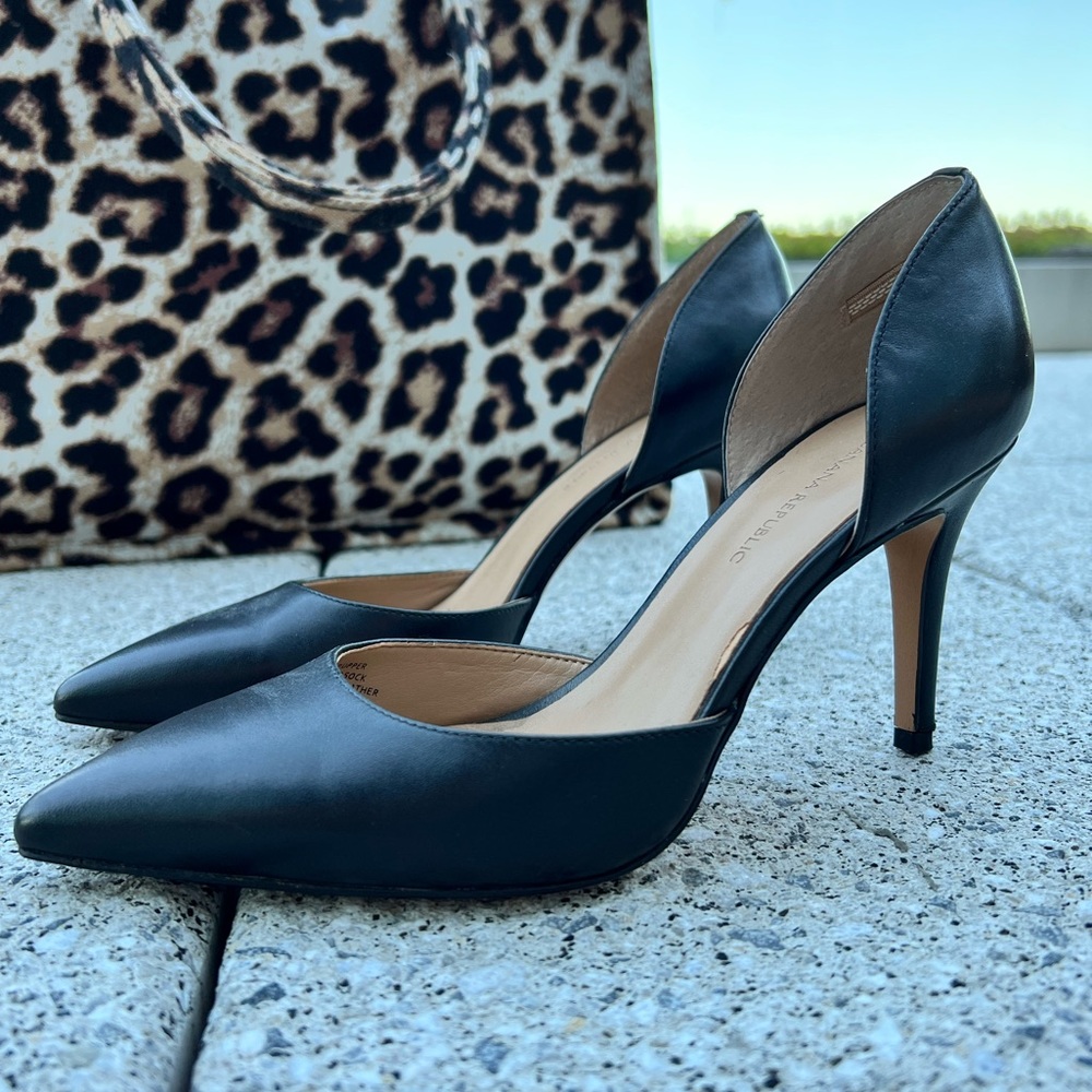 BANANA REPUBLIC | pointed-toe heels